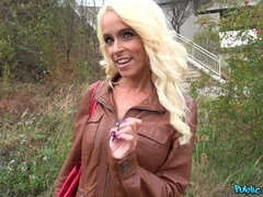 Amatoriale, Tette grandi, Cicciona, Schizzo di sborra, Tedesca amatoriale, Sega, Mamma che vorrei scoparmi, All'aperto