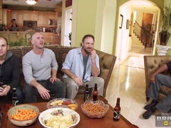 Tette grandi, Coppia, Da dietro, Facciale, Cucina, Punto di vista pov, Realtà, Tette