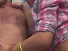 Norte americano a, Anal, Beleza, Facial, Sexo grupal a três