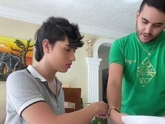 Amatør, Røv, Britisk, Universitet, Creme tærte, Sædskud, Første gang, Behåret