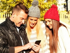 Hatalmas hátsó, Monumentális dákó, Tekintélyes didik, Cumizás, Kutya póz, Négyes, Érett feleség, Begyek