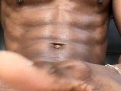 Fekete, Maszti, Egyedül