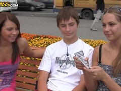 Большие сиськи, Сперма на лице, Каблуки, Лесбиянка, Мастурбация, На природе, Пирсинг, Тату