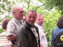 Tyłek, Duży tyłek, Duże cycki, Zabawny, Nagość, Publiczny, Nastolatki, Cycki