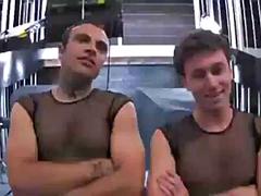 Analny, Obciąganie, Wytrysk, Podwójna penetracja, Hardcore, Pirsing, Pornstars, Trójkąt