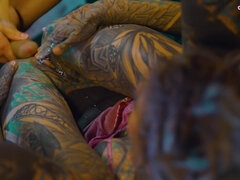 Anal, Beso negro, Mamada, Polla, Perforación, Tatuaje, Adolescente, Tetas