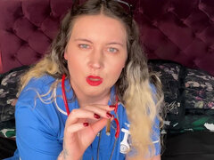 Amatør, Stor svart kvinne, Blond, Moden, Sykepleier, Røyker, Alene