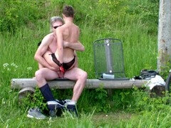 Grosser schwanz, Im freien, Öffentlich