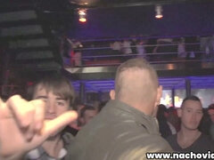 Achter de coulissen, Grote lul, Bruinharig, Naakt, Klein, Trio