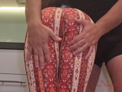 큰 엉덩이, 바람핀, 크림파이, 하녀, 밀프, 자연의 가슴, 셀카, 분출