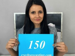 Stor kuk, Avsugning, Brunett, Doggystyle, Naturliga tuttar, Kort hår, Tonåring, Tuttar