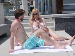 Fantastisk, Stor pik, Blondine, Pik sutte, Lækker, Mor jeg gerne vil kneppe, Naturlige bryster, Billig tøs