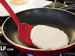 Постарше, Домохозяйки, Мужья, Зрелые, Милф, Киски