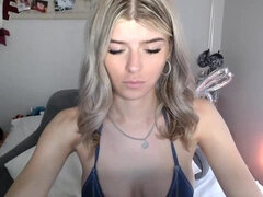 Irresistible Big Butt TS shows her ass hole Part 4