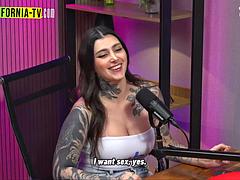 Tekintélyes didik, Gesztenyebarna, Fétis, Hd, Leszbikus, Fehérnemű, Maszti, Vöröshajú