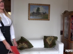 Røv, Blondine, Pik sutte, Hundestilling, Naturlige bryster, Piercing, Pov, Fisse