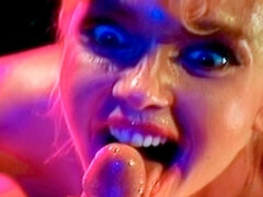 Bondage, Éjaculer dans la bouche, Tir de sperme, Branlette thaïlandaise, Léchez, Mère que j'aimerais baiser, Rasée, Rétro ancien