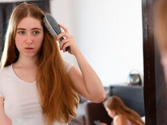 Arsch, Blondine, Küssen, Lesbisch, Lecken, Masturbation, Rasiert, Entkleiden