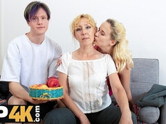 18, Kuřba, Hd, Dospelé, Mamina, Nevlastná mama, Stockings, Hračky