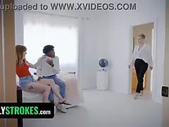 Bionda, Pompino, Venire in bocca, Da dietro, Di colore, Facesitting, Interrazziale