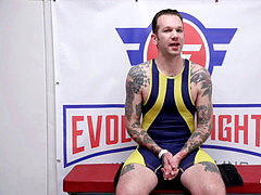 Avsugning, Sport, Suger, Tatuering, Tuttar