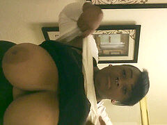 Kæmpe stor, Bryster