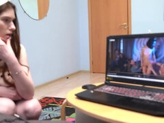 18 let, Kuřba, Dávení penisem, Honění, Přírodní prsa, Běhna, Teenka, Kozičky