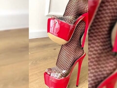 Fetiche, Griego, Tacones