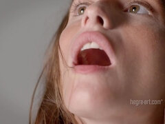 Brunetta, Flessibile, Francese, Naturale, Capezzoli, Magra, Tette