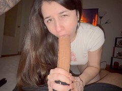 Grosse bite, Sucer une bite, Éjaculation interne, Éjaculer dans la bouche, Bite énorme, Monstre, Petite femme