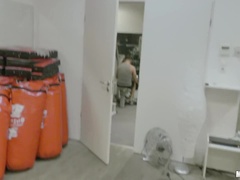 Na verejnosti