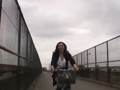 Asiatisch, Blasen, Behaart, Reif, Milf, Im freien, Pov, Öffentlich