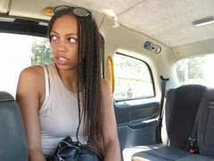 Πίπα, Μελαχροινή, Σε στάση σκύλου στα τέσσερα, Ευέλικτη, Εκτός, Κοκκαλιάρης, Έφηβος, Βυζιά