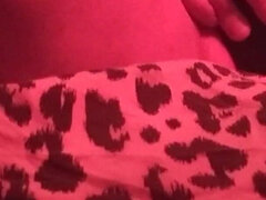 Amaterji, Debela dekleta, Dildo, Umazano govorjenje, Naravne joške, Orgazem, Solo