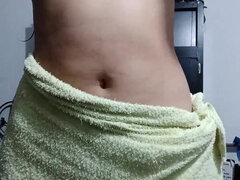 Όμορφη, Ξανθιά, Πίπα, Βυζαρού, Πούτσος, Φυσικά βυζιά, Καβάλημα, Πουτάνα