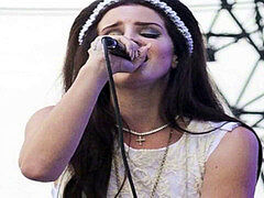 Célébrité, Compilation, De plein air