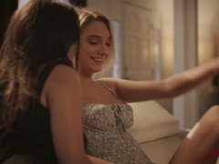 Americano, Brunetta, Toccando, Lesbica, Realtà, Terzetto