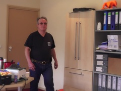 Blondine, Pik sutte, Kysse, Slikning, Onani, Naturlige bryster, Piercing, Teenager