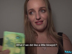 Blondin, Naturliga tuttar, Utomhus, Pov, Offentlig, Sockor, Spanking, Tuttar