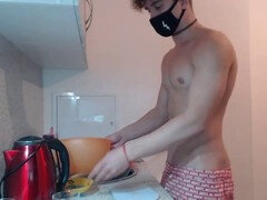 Homosexuelle, Fait maison