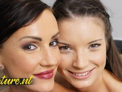 Popó, Gesztenyebarna, Kugár, Ujjazás, Hd, Leszbikus, Érett feleség, Nuni