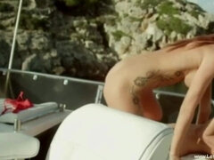 Ερασιτέχνης, Μωρό, Ξανθιά, Μελαχροινή, Γλείψιμο, Μουνί, Κοκκινομάλα, Παιχνίδια