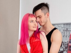Cumizás, Kutya póz, Csókolózás, Vöröshajú, Vékony, Tini, Begyek