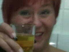 Belle grosse femme bgf, Allemand, Mature, Pisser, Chatte, Toilettes