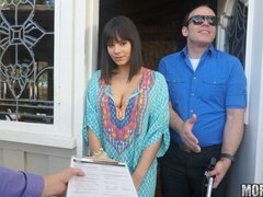 Grande cazzo, Tette grandi, Pompino, Brunetta, Da dietro, Punto di vista pov, Magra, Ragazza