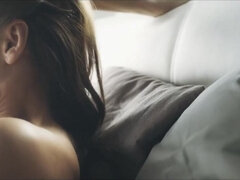 Grosse titten, Braunhaarige, Vollbusig, Natürlichen titten, Titten