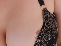 Duży tyłek, Sperma, Rogacz, Bielizna, Mamuśka, Naturalne cycki, Punkt widzenia