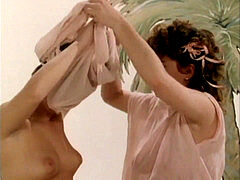 Cumizás, Ondó fröcskölés, Régebbi évjáratú pornó