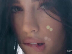 18, 아마추어, 흑갈색 머리, 자연의 가슴, 혼자, 스트리핑, 청소년, 젖가슴