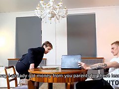 Kuřba, Puma, Hd, Dospělé, Milf žcbp, Krátké vlasy, Punčochy, Učitel